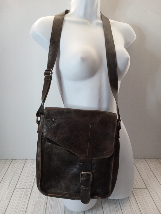 Bed Stu Handbags - Bed Stu Venice Beach Leather Boho Crossbody Bag